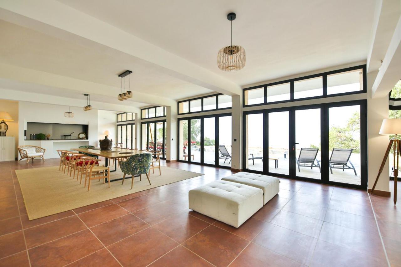 Grande Villa 750 M2 Le Mas Des Chenes Bormes-les-Mimosas Luaran gambar